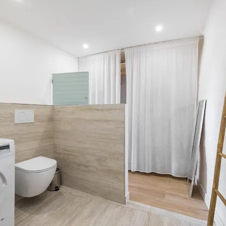 شقة Of Monaco بوزولي